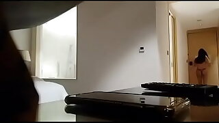 Sexy desi girl flash infront of room service guy