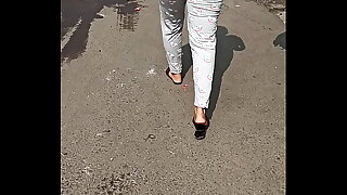 Indian girl cute ass in Leggings