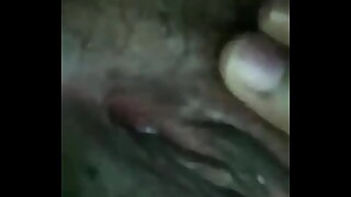 Desi bhabhi showing pussy to bestie