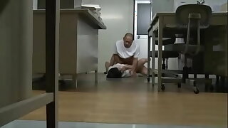 我幻想被有夠像小野瀨里美麻友三田杏的酒店給我嫖教學女學生熟女直播多人強迫本土空姐本土內射主播水電工痴女港女噴水