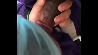 Horny Indian Doctor Couple Gives Blowjob on Duty