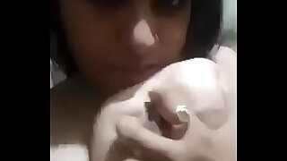 Maya bhabi Show her big boobs in bathroom