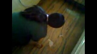 Desi college girl pissing
