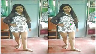 Today Exclusive- Cute Desi Girl Record Her Nude Selfie For Lover