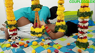 फूलों से सजाई हुई सुहागरात बहुत याद कर रहा था