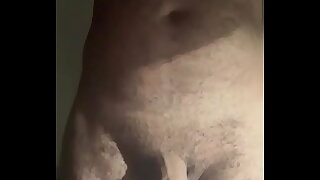 Naked Sexy Guy Looking For Naked Girls to Fuck
